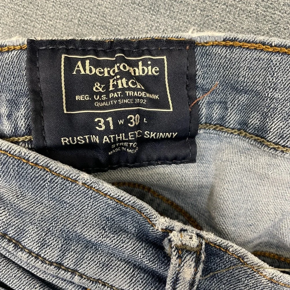 Abercrombie & Fitch abercrombie fitch